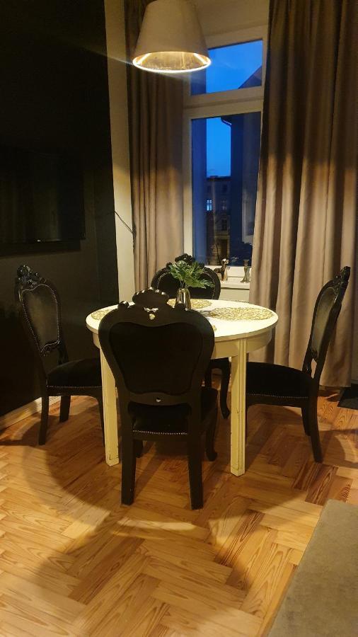 Classic Apartments - Top Location, Bezplatny Parking Elk Bagian luar foto