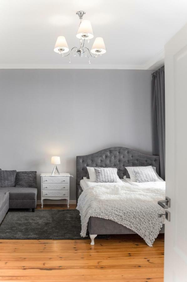 Classic Apartments - Top Location, Bezplatny Parking Elk Bagian luar foto