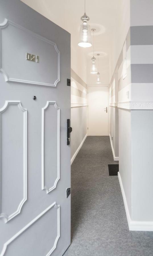 Classic Apartments - Top Location, Bezplatny Parking Elk Bagian luar foto