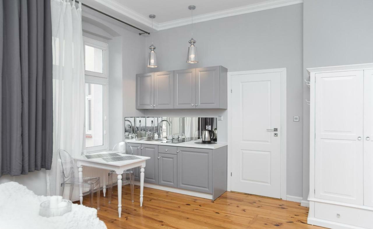 Classic Apartments - Top Location, Bezplatny Parking Elk Bagian luar foto