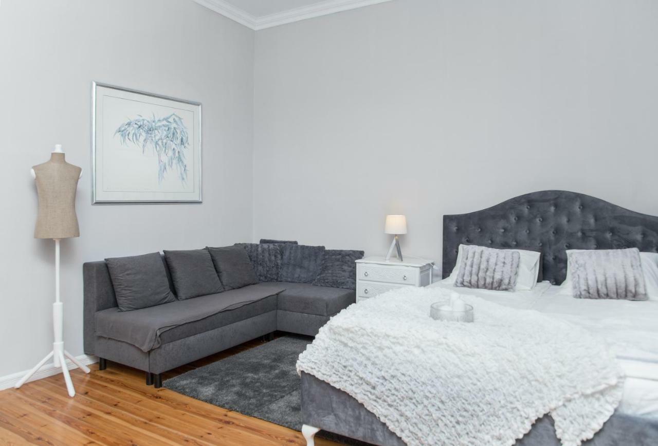 Classic Apartments - Top Location, Bezplatny Parking Elk Bagian luar foto