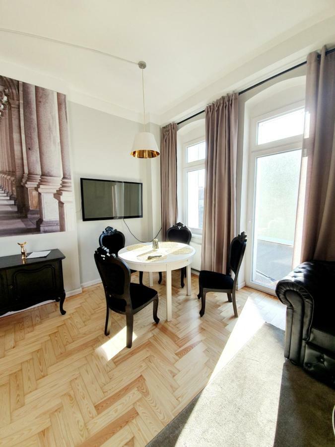 Classic Apartments - Top Location, Bezplatny Parking Elk Bagian luar foto